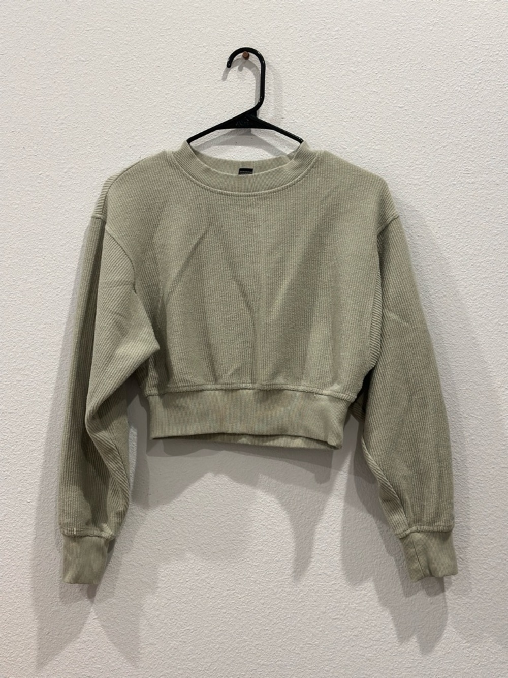 Forever 21 Olive Green Ribbed Crewneck Sweater